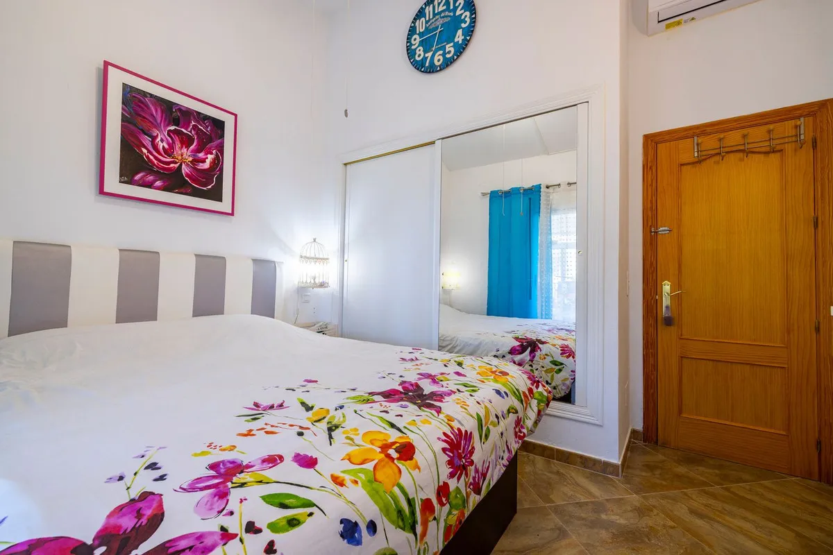 e608a3a3-bd08-4081-afe0-377785699c03