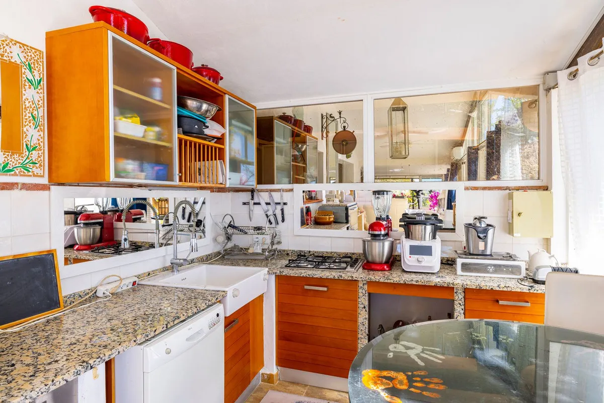 f179b679-7216-4807-b67d-8504496ca8a8