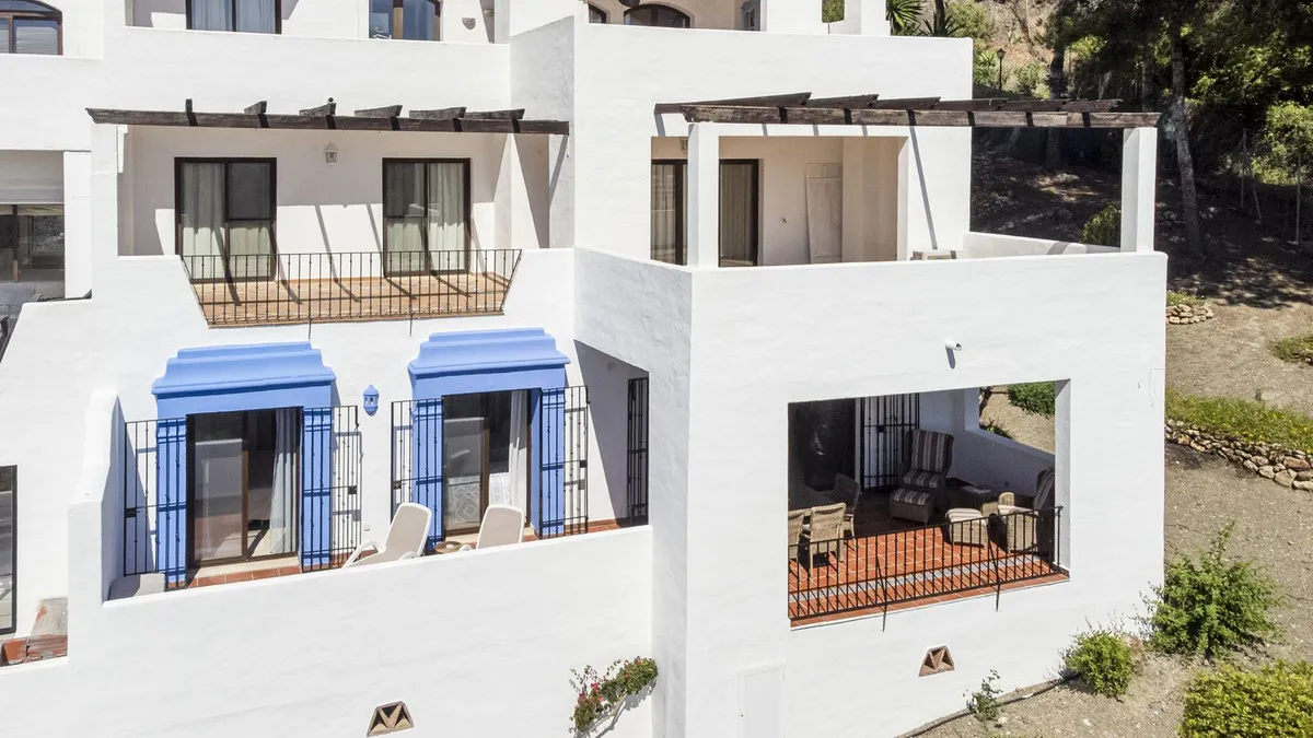 3d2eb604-13f6-4590-9069-53eb90d42023