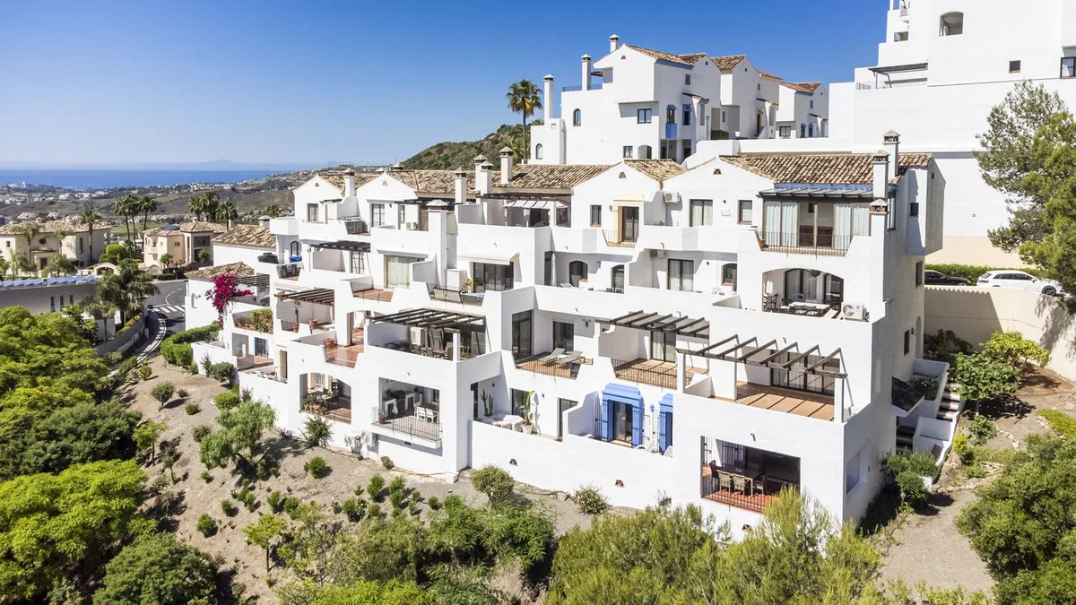 576dc994-76de-4c59-a6e1-2257258a7dcc