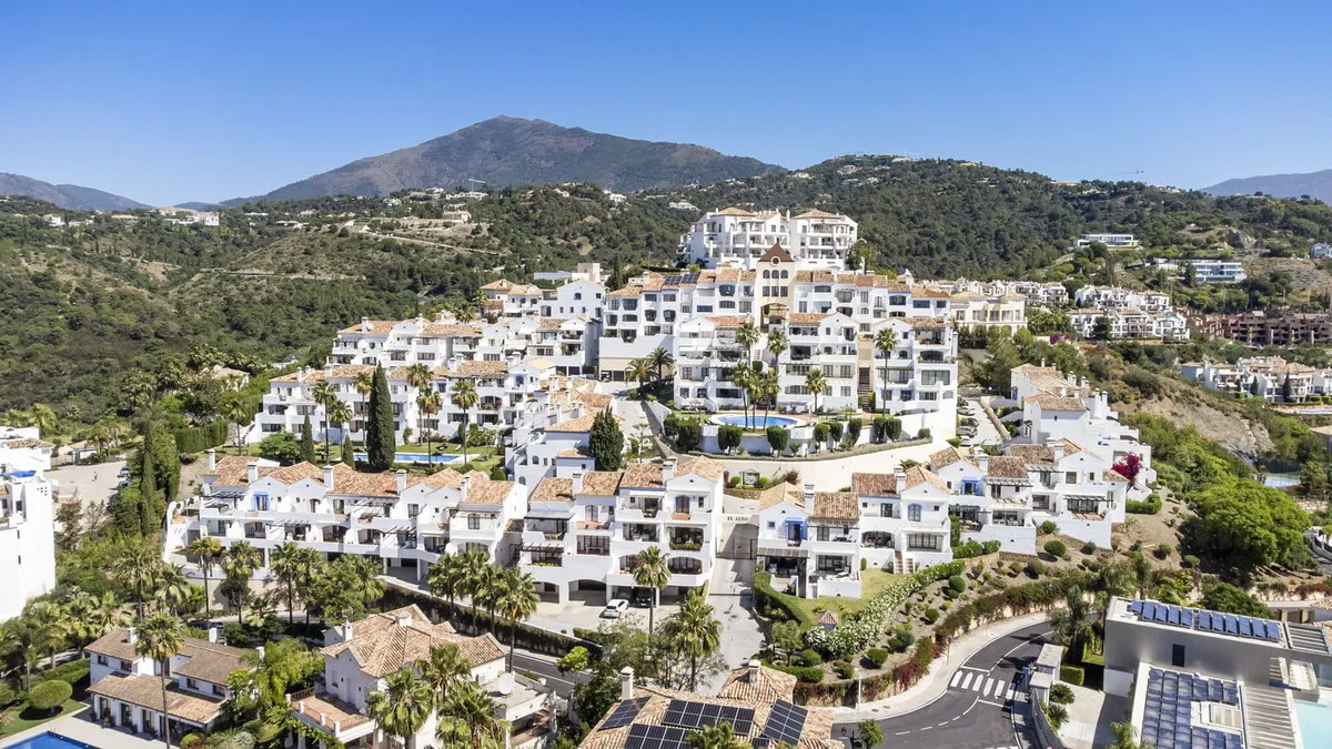 c565687a-904a-42db-88e1-7f014b77d4a3