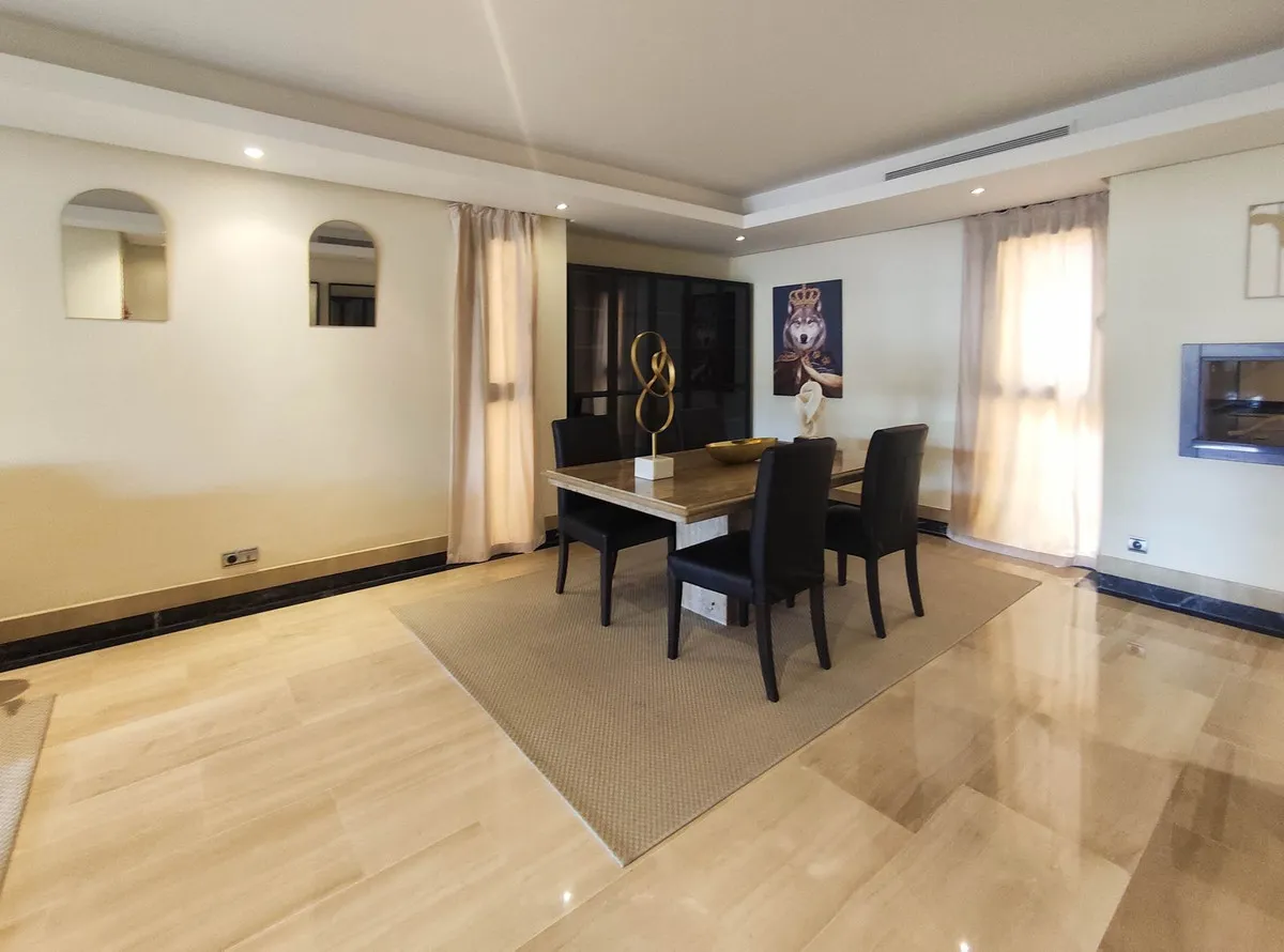 6cbb59d2-a094-40a8-ab7c-0d3aabb9a9f7