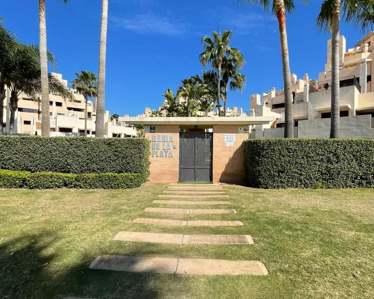 9b31bf39-d56d-4aac-88f1-d05de608b454