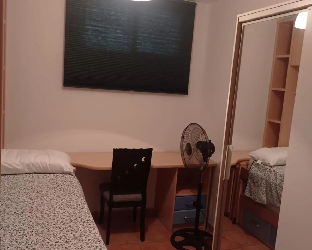 6c8c332a-af9b-4cdd-8837-a3d4d940cc6e