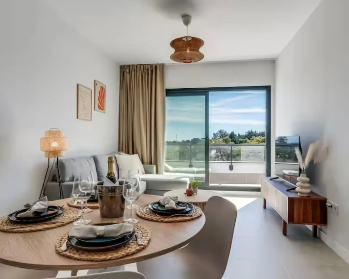 25b33119-5e65-4b9a-bd45-f486ed79e996