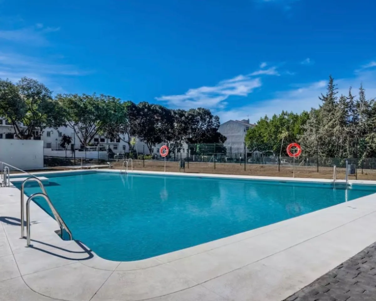 f4aab1bc-1374-474b-8bc1-52277a57dd84