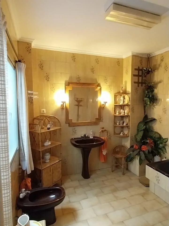 bb0648b4-8781-4f01-9669-e40eaf0ddfad