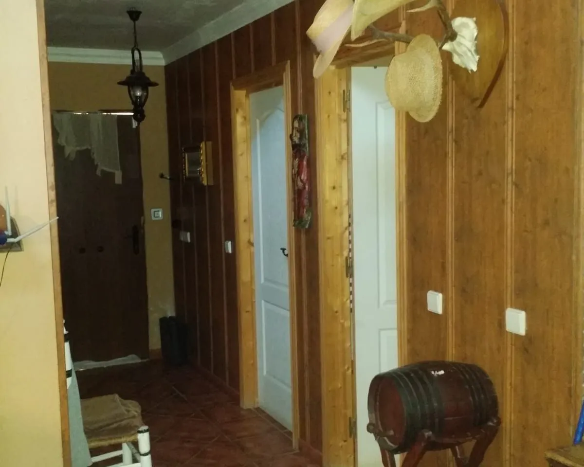 e50baea3-afb2-44d6-8cde-120584f3e2ed