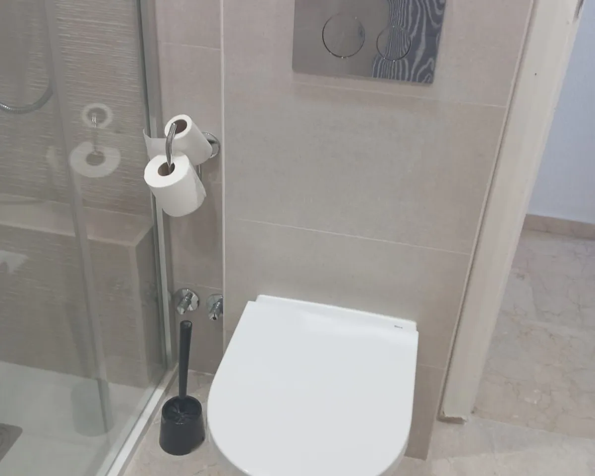 25a1f8bc-bc65-4127-9bbf-83131ba35aa1