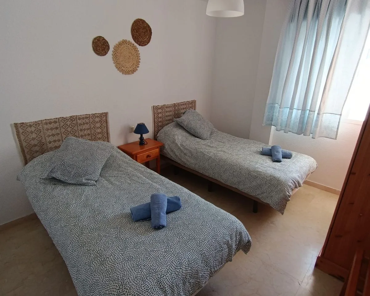 4ddaecbe-e1df-4090-ab99-c9b9c93d2f11