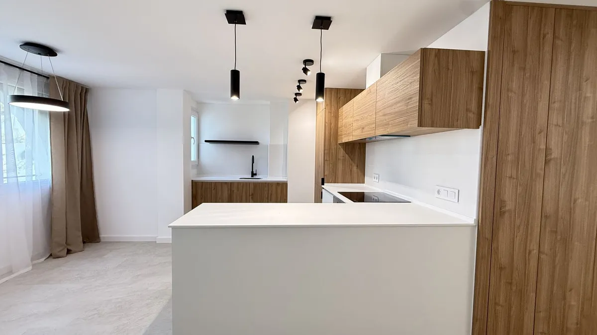 8d5b5070-5caa-42e9-855a-fb7a1298db09