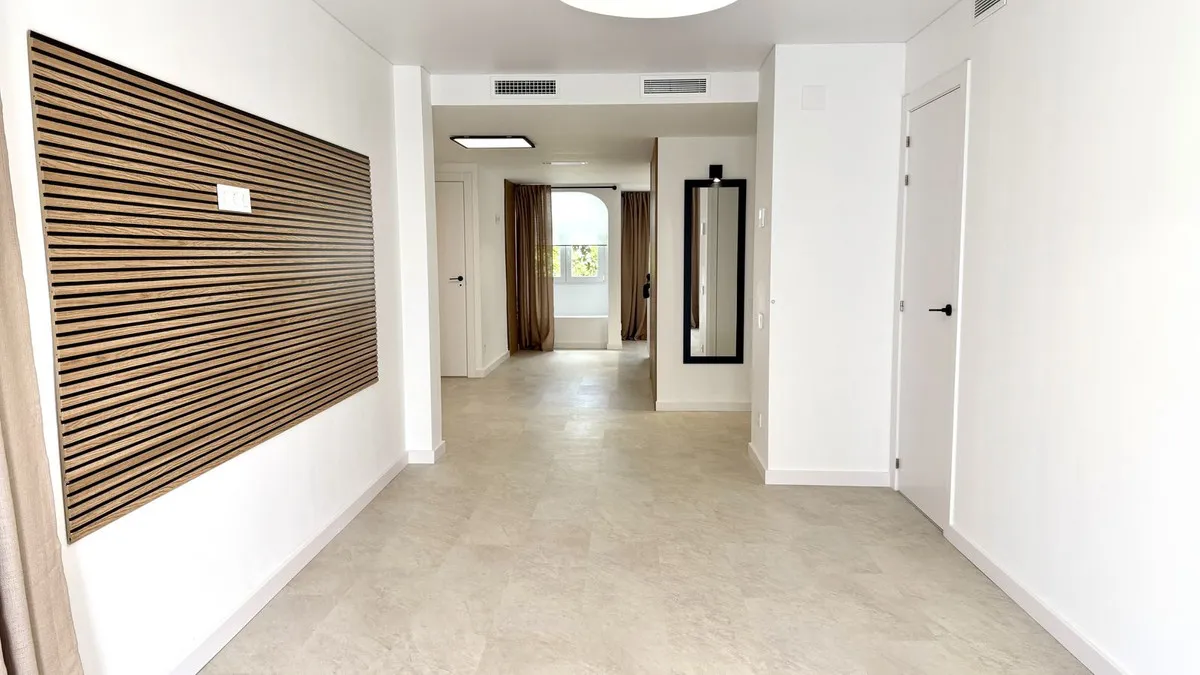 c043868f-add2-4e0c-a4ee-b6065ba2b6d1