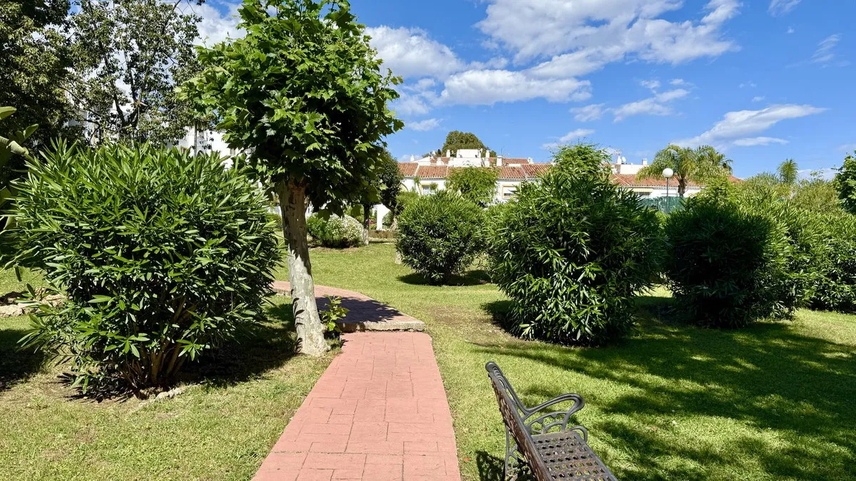 d08366cc-0f34-4831-908d-20a3818bcd9d