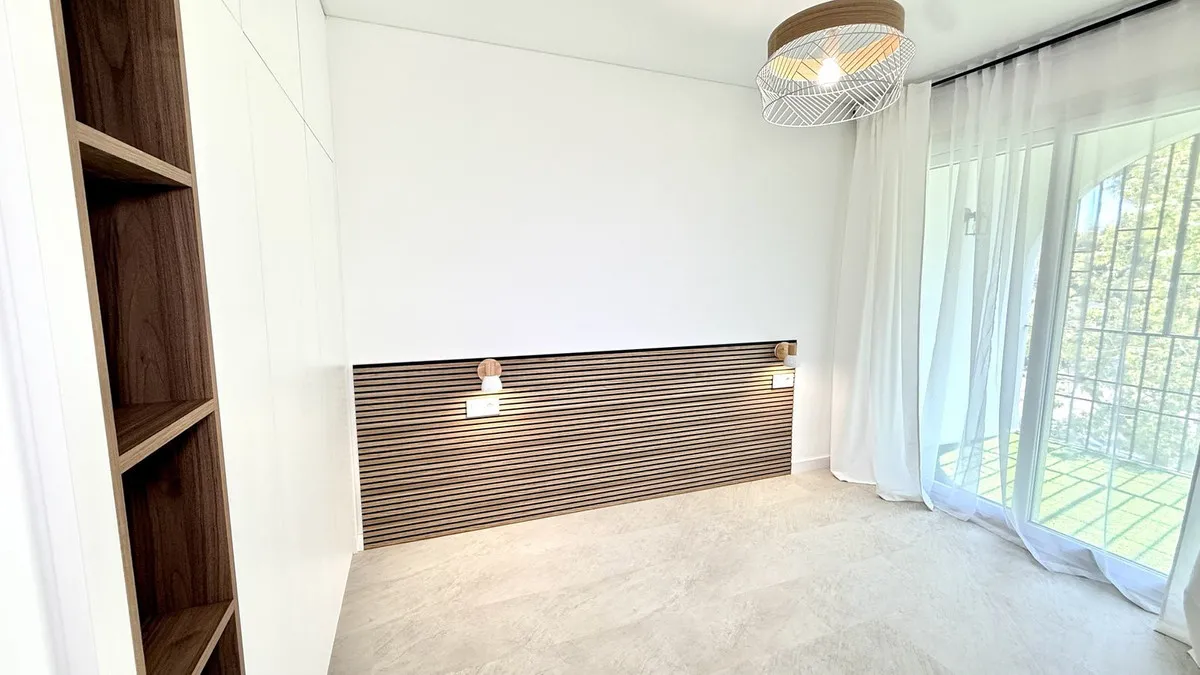 d7c36114-4a5c-418d-9b29-dbd9a732d6d3