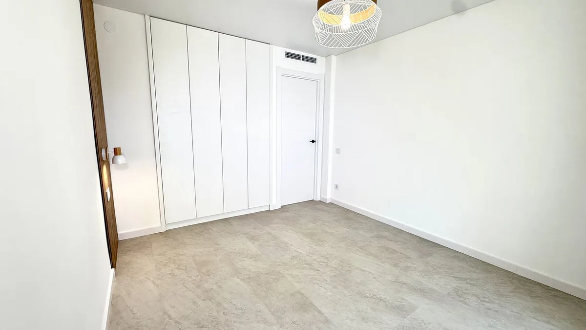 f2e58628-130a-487f-acaf-5117332d27eb