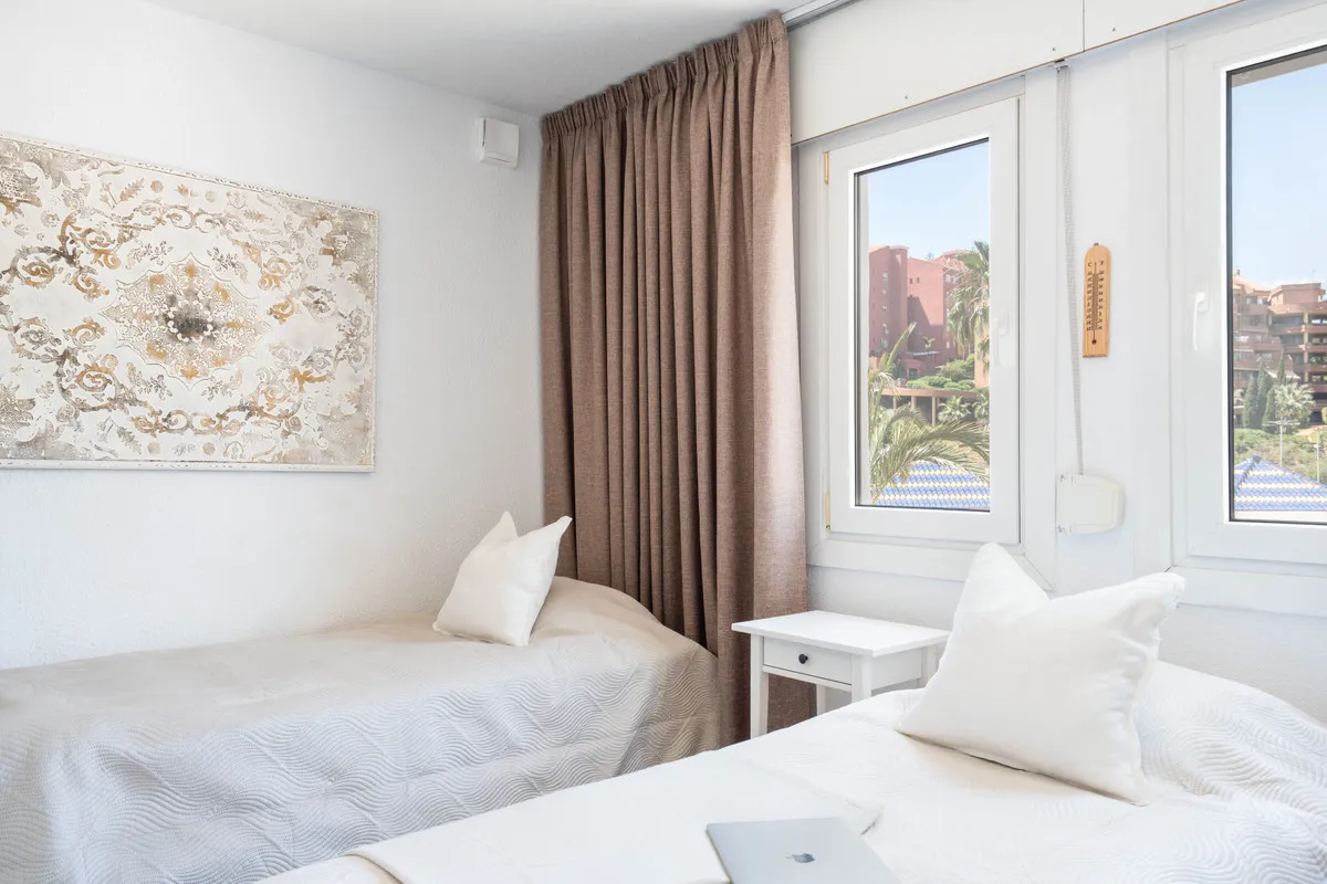 397439db-6000-43e7-8648-1ee77ad2306b