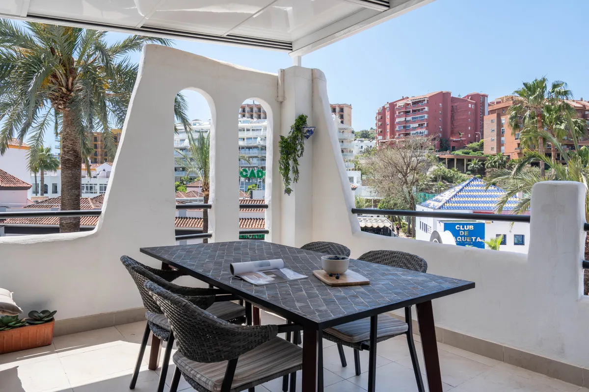 4c2a72c3-f8d0-4c51-87a9-85d9d250960b