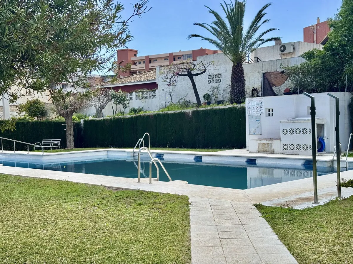 7b3e87f7-503f-48b6-8899-4ca8efc66722