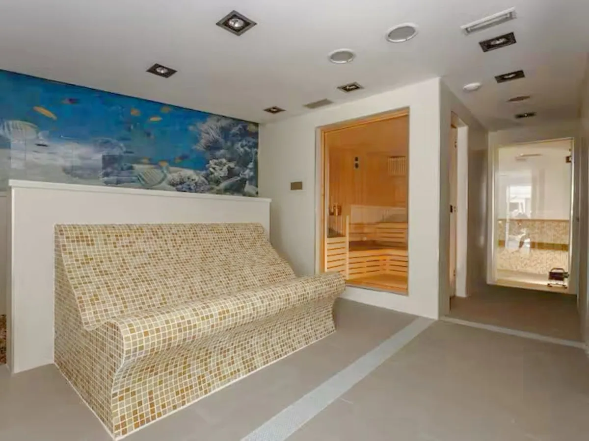 6662510e-de6c-47be-a316-a69744b40058