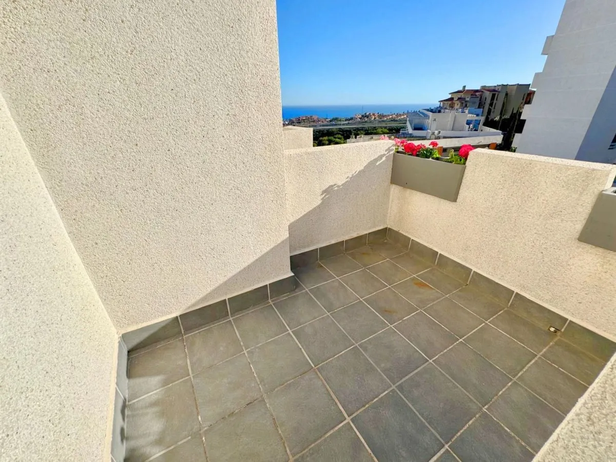 bf879313-98f6-4f78-94ad-ce0ad8661d8b