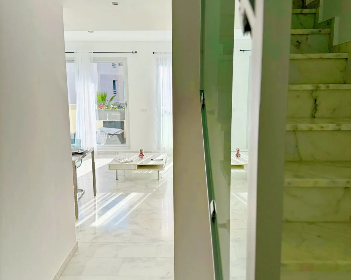 cc32b874-7910-4442-92d9-244ec1b9245f