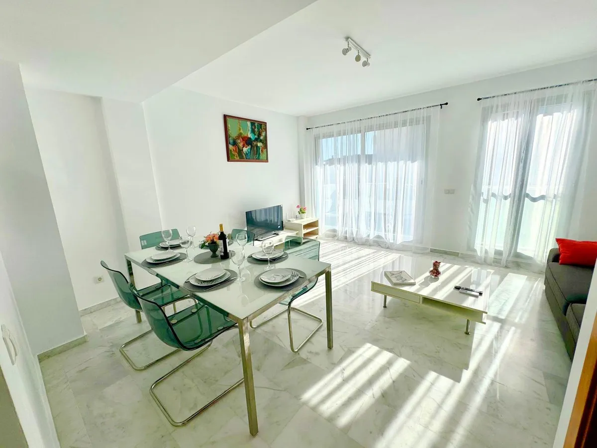 f599e21f-6952-425b-ae0a-2234339bd35a