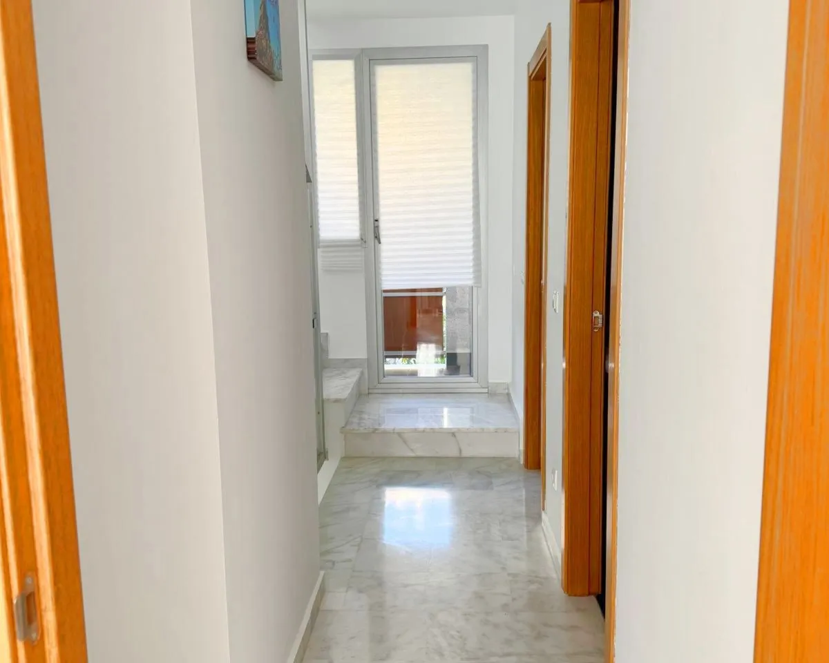 f5ea39b5-19e0-4366-a394-1878d0111072