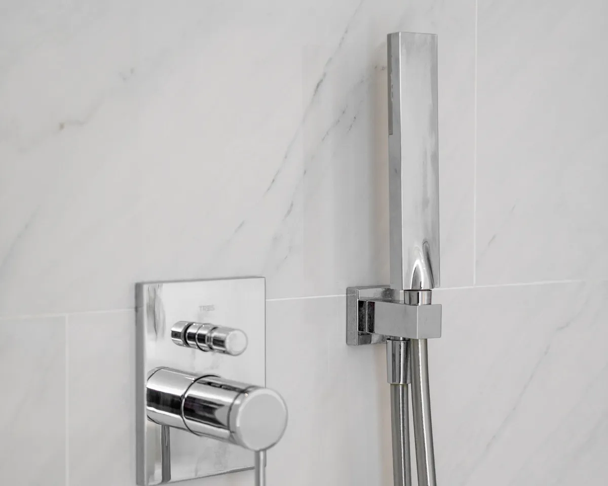 efeb4803-113b-4614-ad8b-ad662cd261ab