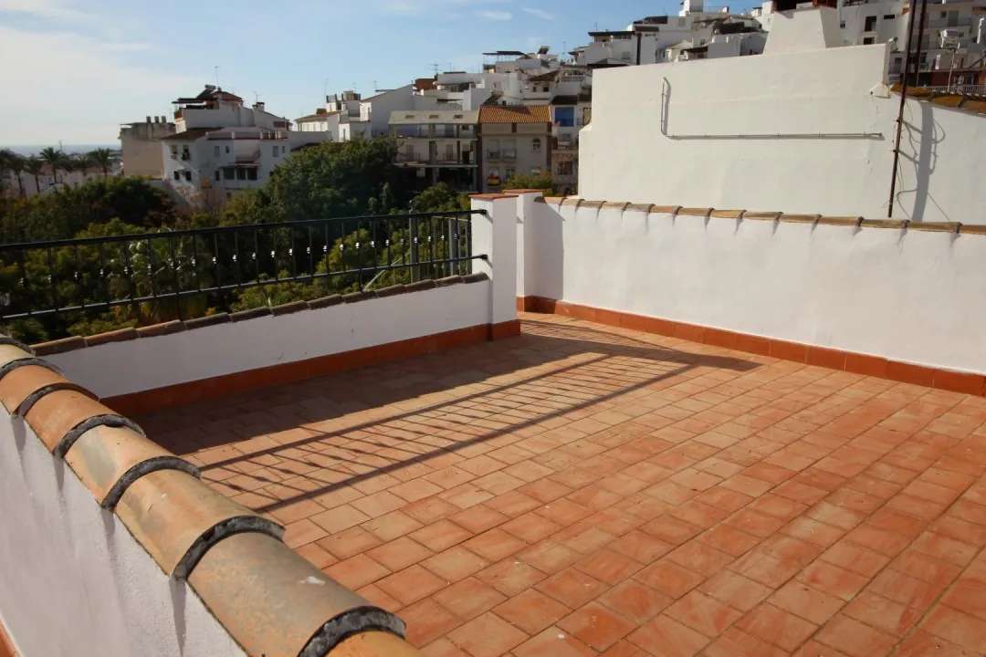 cc2d2c18-b87c-4cf1-8c93-5772ab7bb286