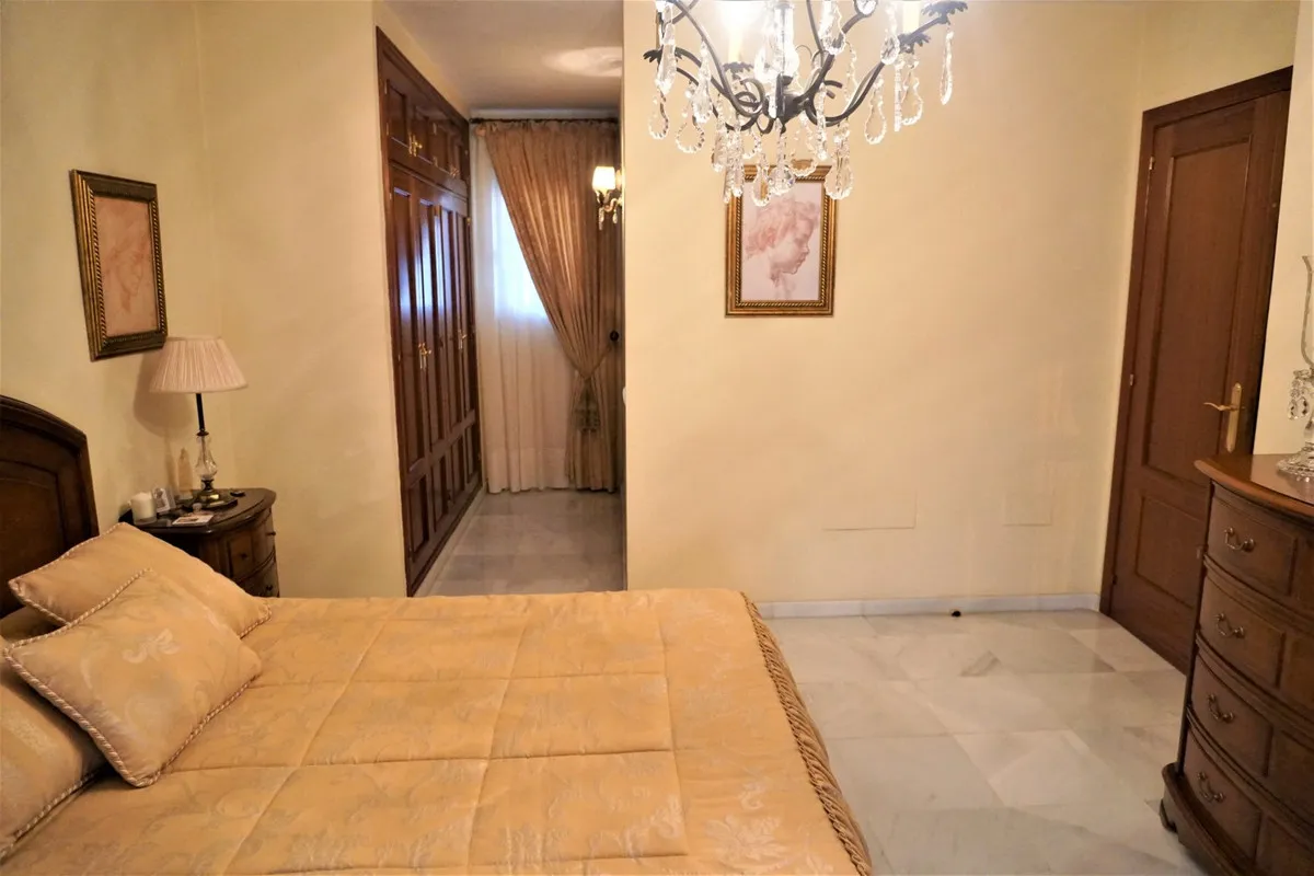 1d3cc5e4-be10-47bb-8155-9fe9861de29d