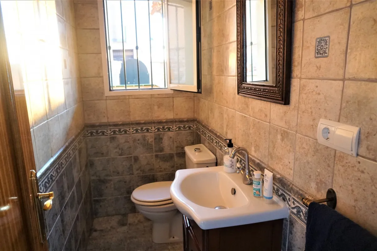 362c27ac-a45a-47f3-ac9d-cb7df38bcd83