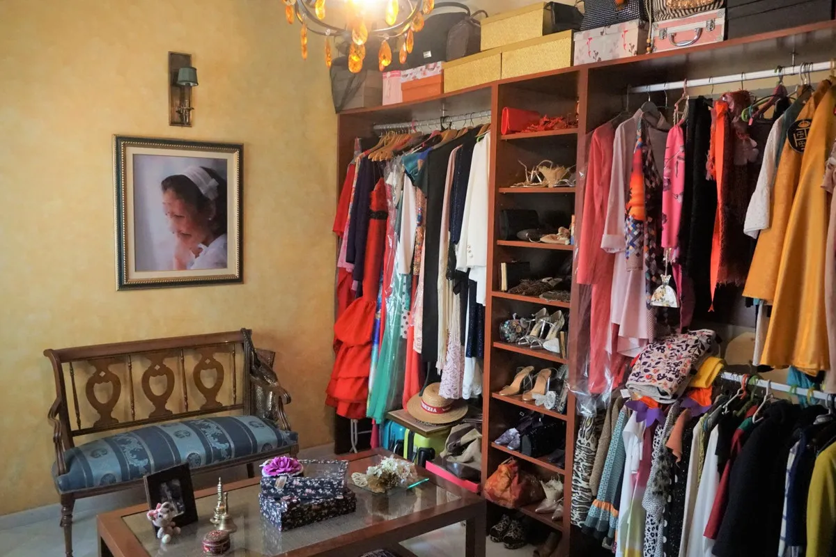 6400c109-1b64-4b8f-b75a-23fd720ff609