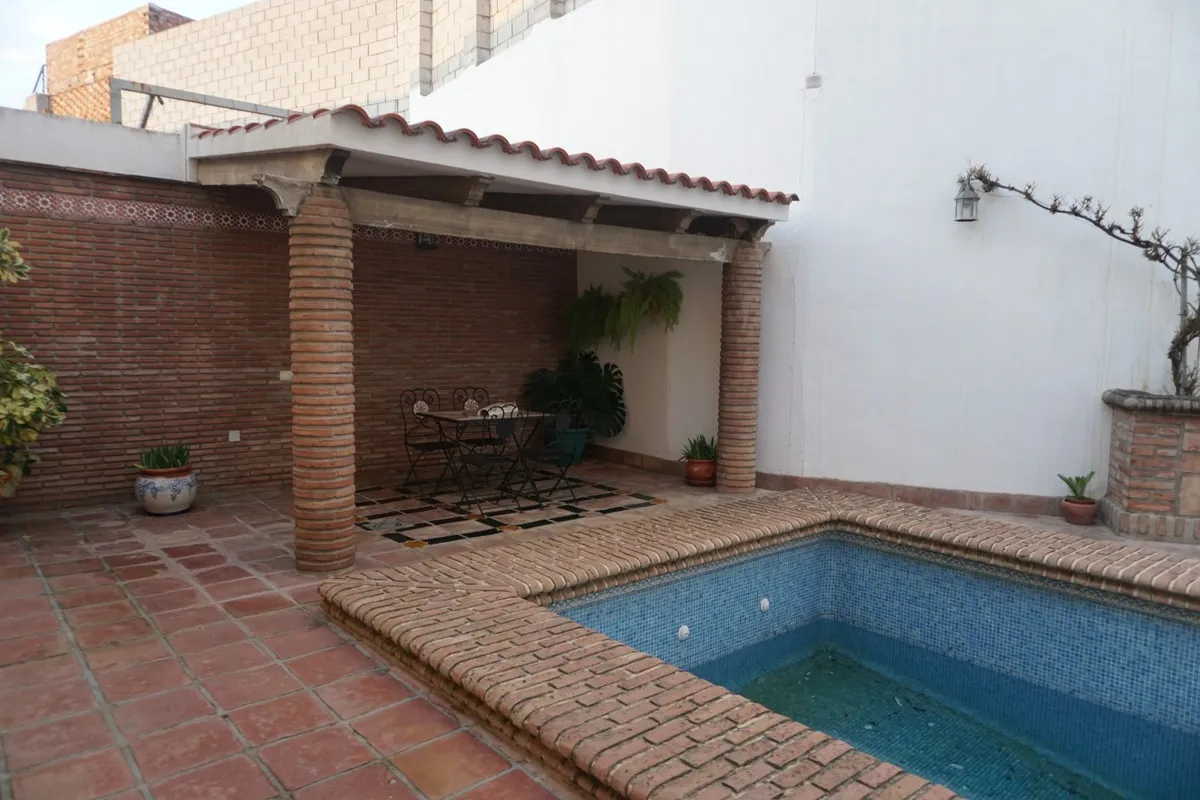 775f7b80-c2d7-4b26-a3be-745a3287d706