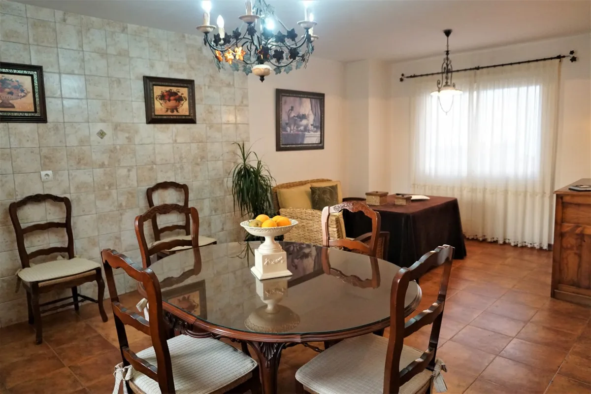 7784e434-58b5-4e5f-986d-a224798ed3a1