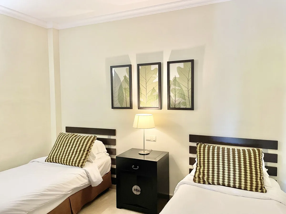 4afbc2f5-685b-4972-88ee-6982debaa2a7