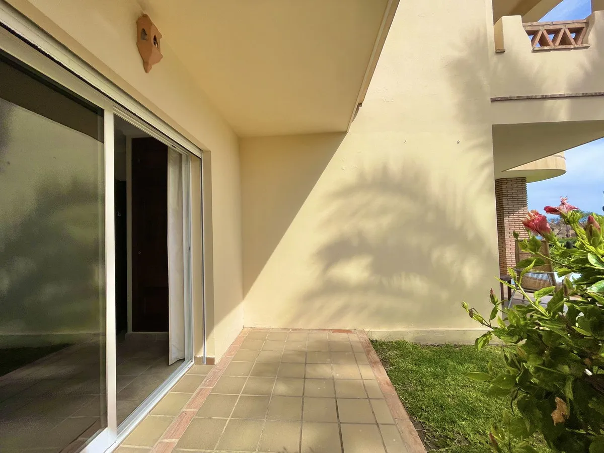 a1f163aa-41c4-4ea5-a257-0f9a77801195