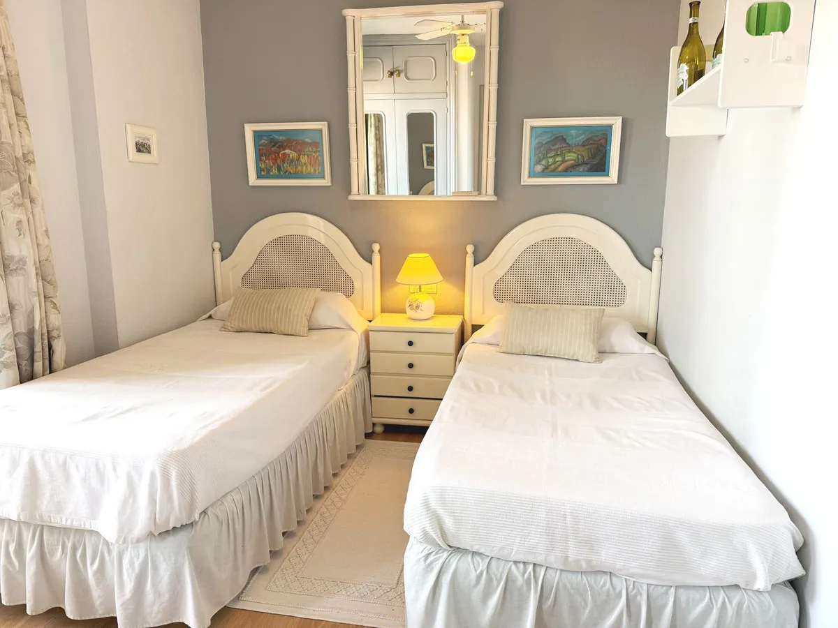 057b1a64-0b68-43c7-85f4-ced45d1e0df5