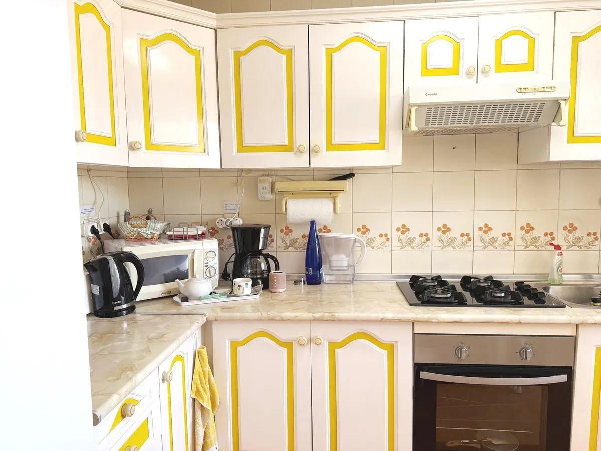 93a50d71-fb18-42a6-a772-309742565afc