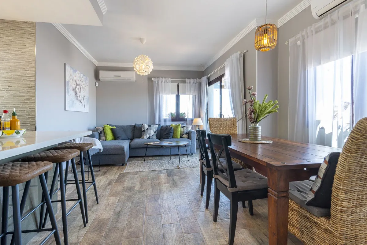 708efd62-6481-4b77-a0c3-0b5d70c886e7