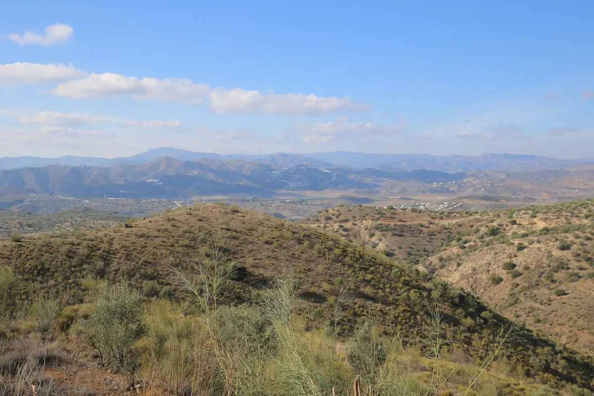 a73ce610-d819-49e2-b72d-1c2d3d6a0b39