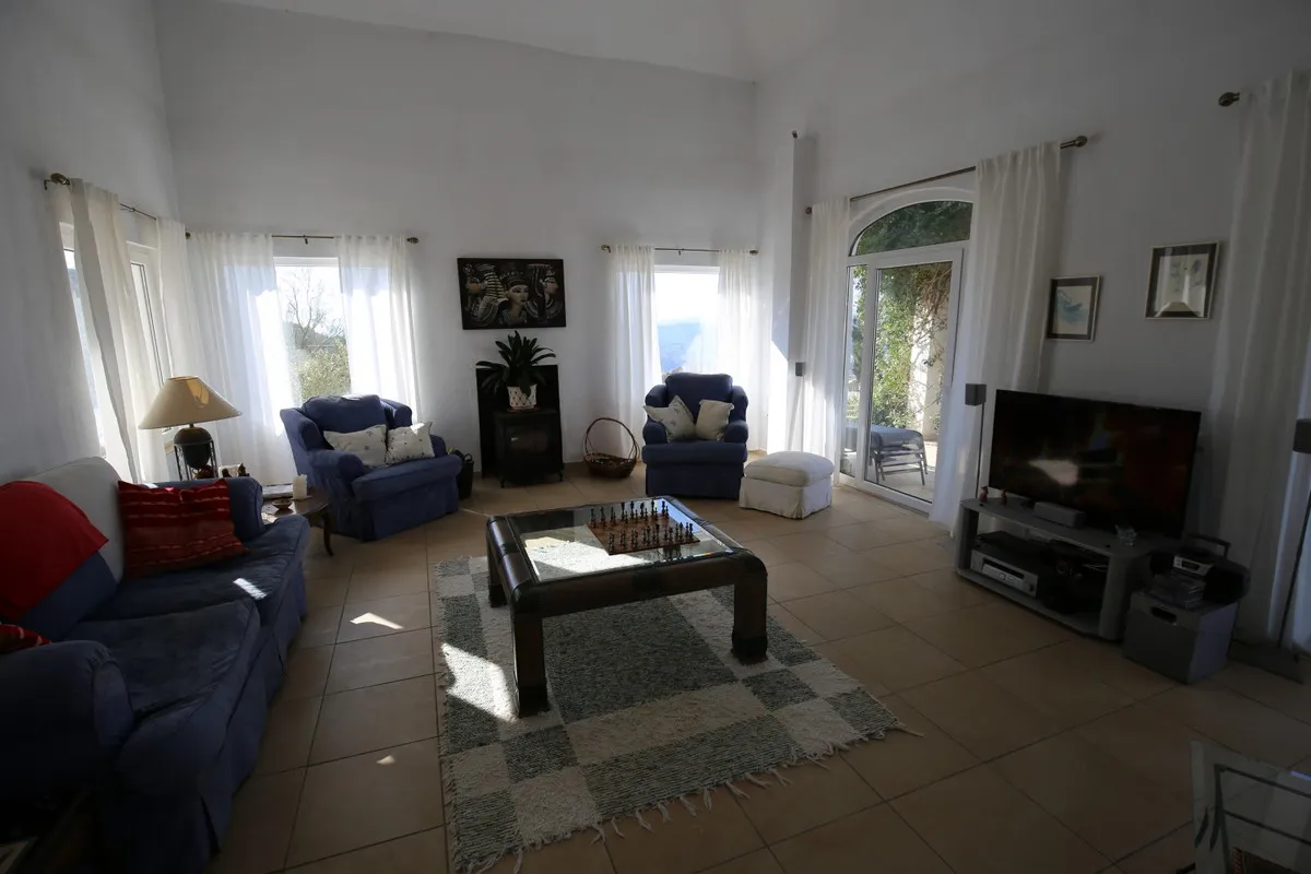 fc00a0a3-f8d8-419f-a155-838c1eda13fd