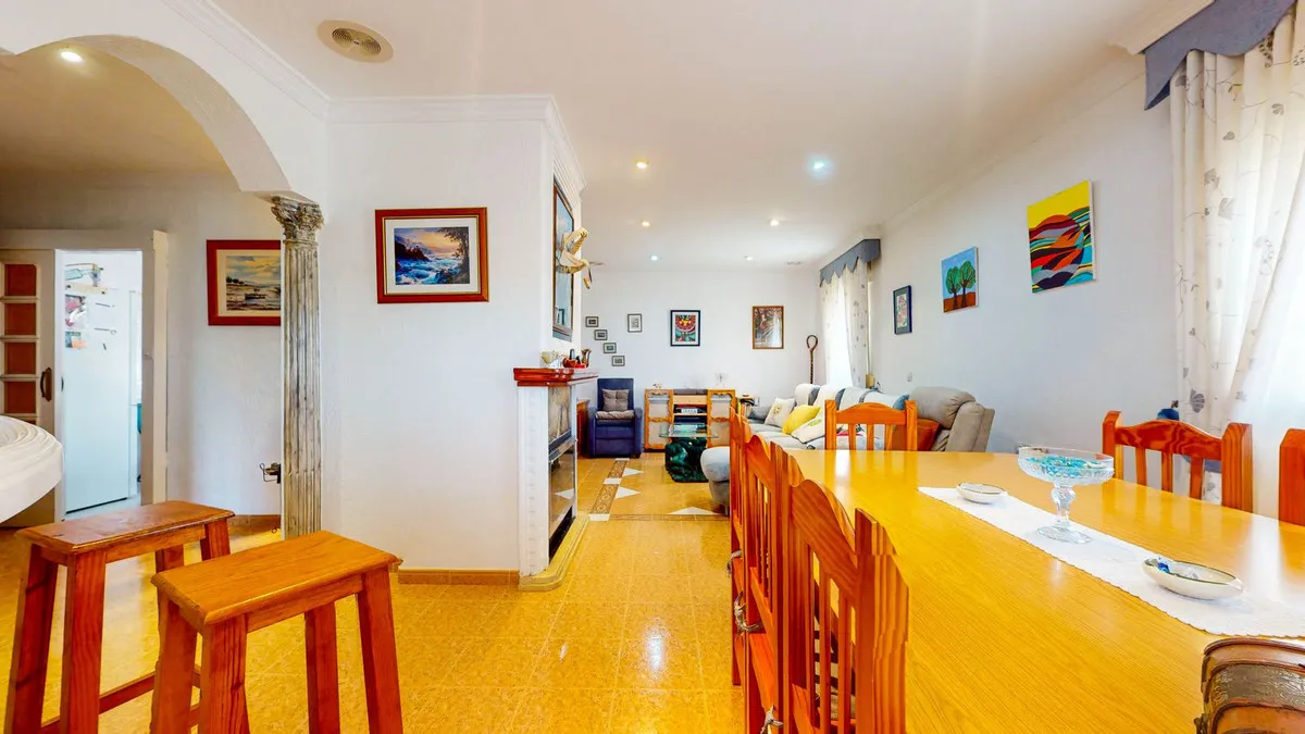 5c3428c3-7b37-46d4-bea9-6aa6a1475f9d