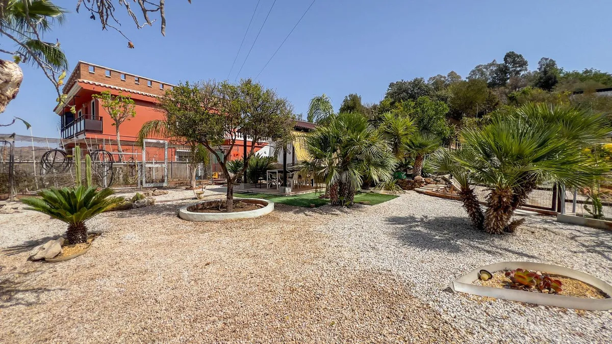 aedafb5d-8bea-4973-b37c-2ac9862fd963