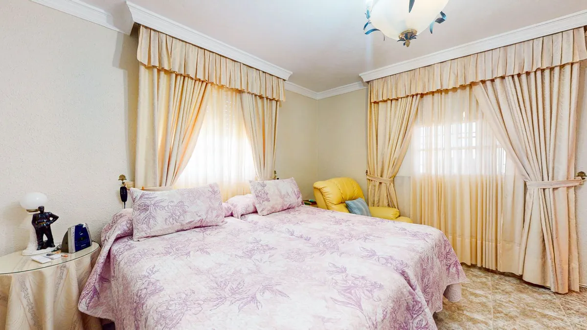 e2d32995-0432-456d-ab5b-1b424dcfc77e