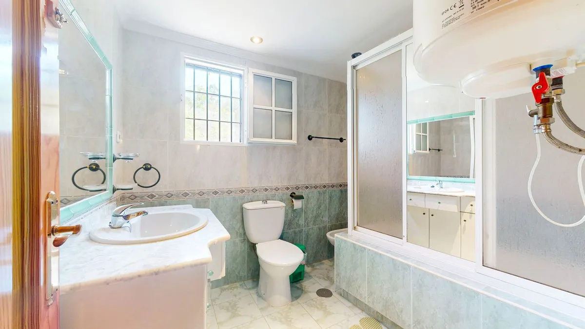 e7880cea-c9aa-4ec1-8ebf-e9afc943630a