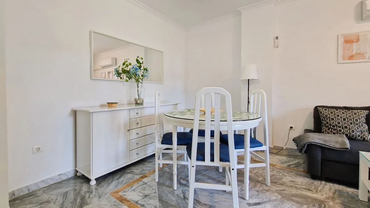 5ec920cc-240d-4b04-85c6-b6e26b30bd31