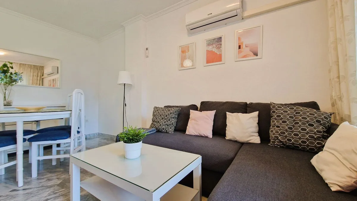 d4ebee73-8b2b-4cad-824e-3ed42314d1c8