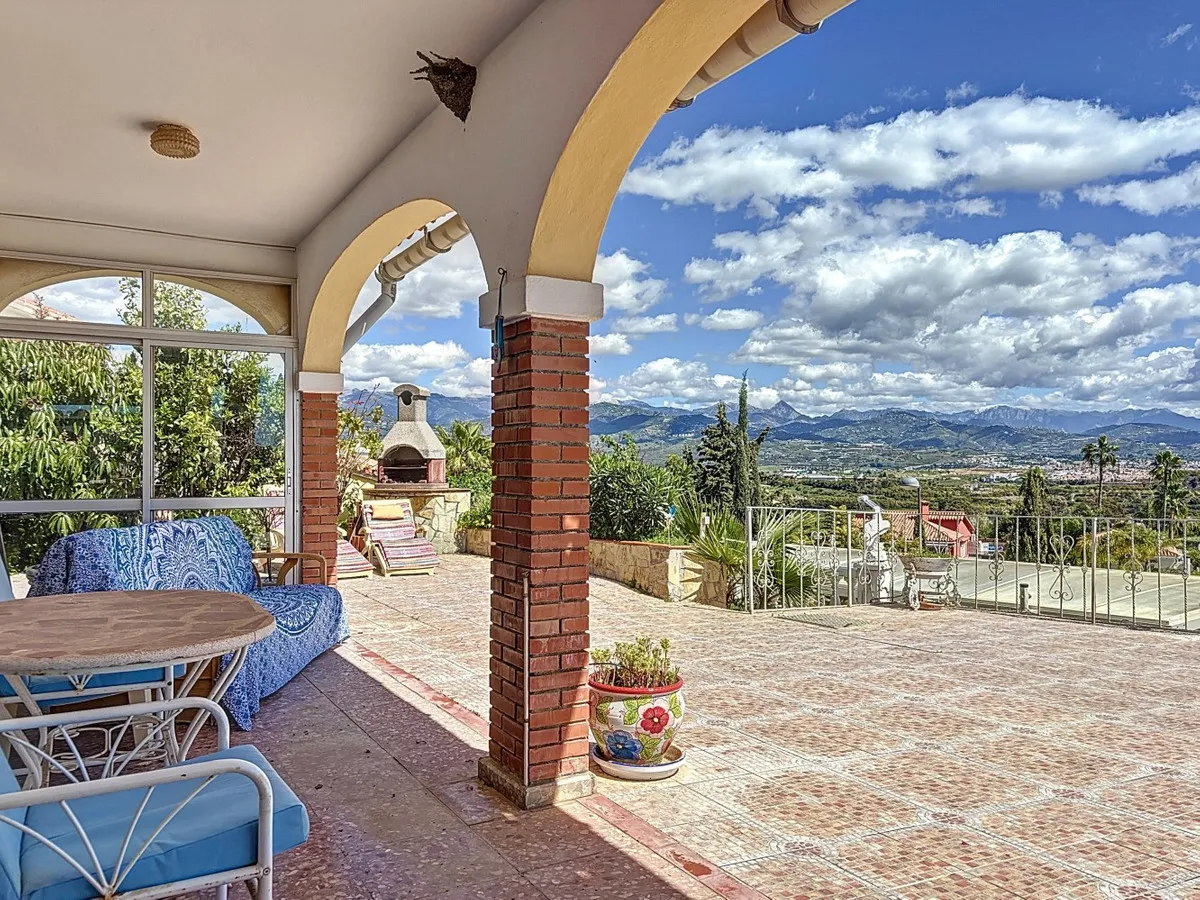 5f820c53-221a-4f8d-9232-c93c48523cad