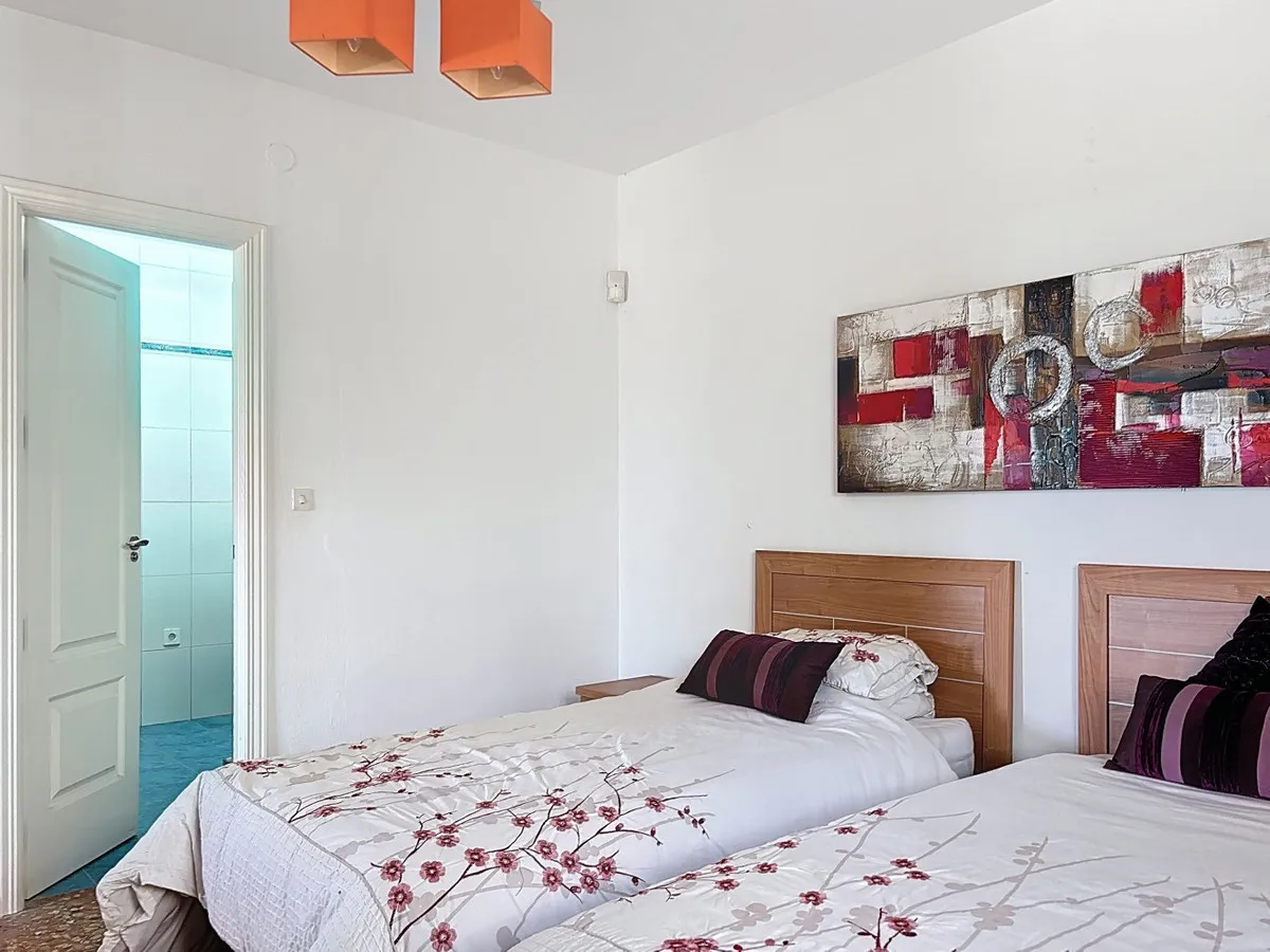 6ad6eeaa-1d0f-4782-9f36-552526de0135