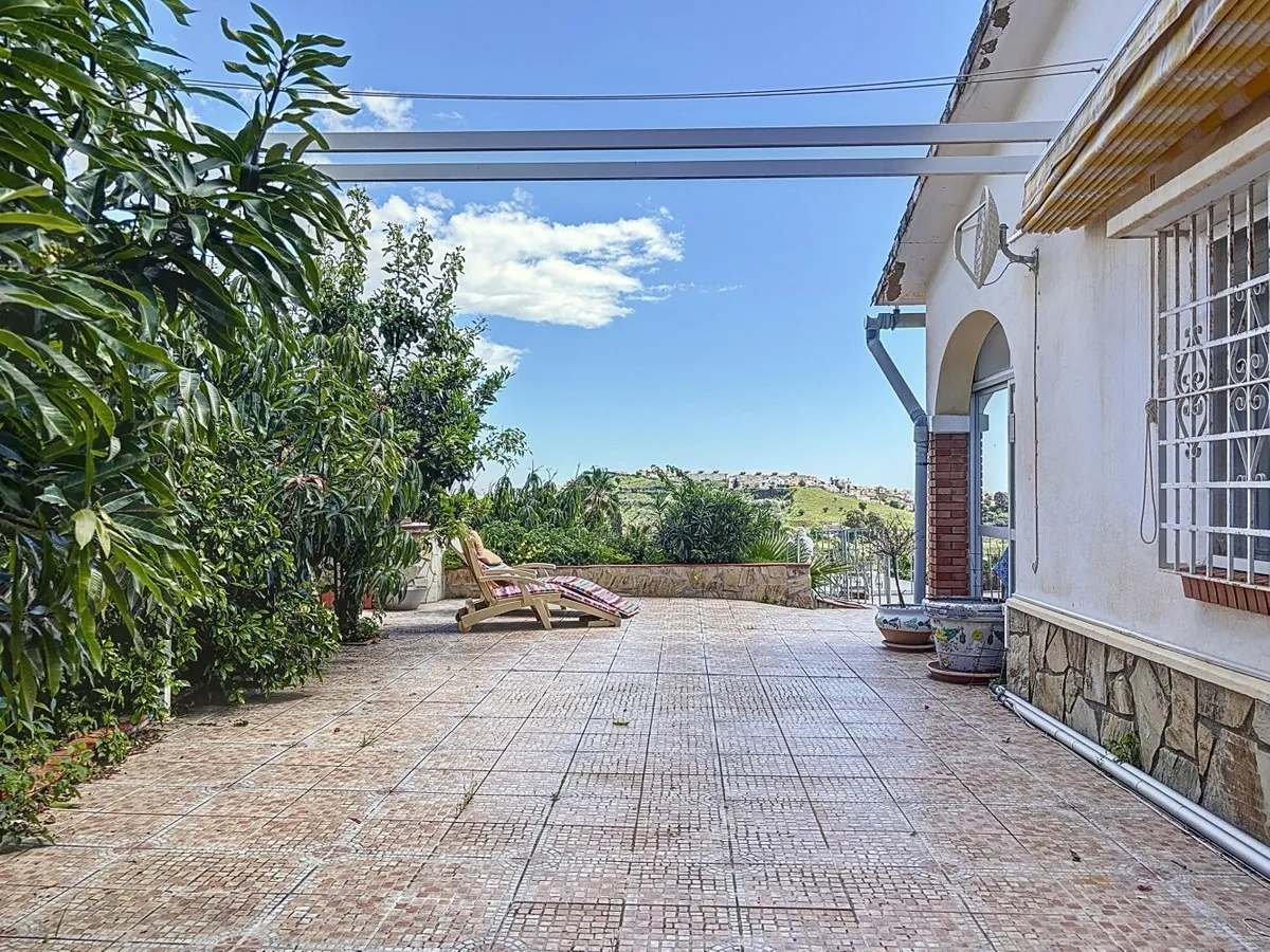 812b6837-a72d-4991-9a18-7d477271ccd4